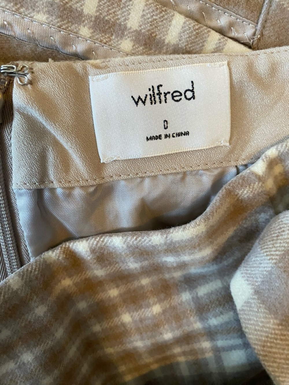 Aritzia Wilfred Dorine Plaid Wool Blend Wrap Mini Skirt - Picture 5 of 6